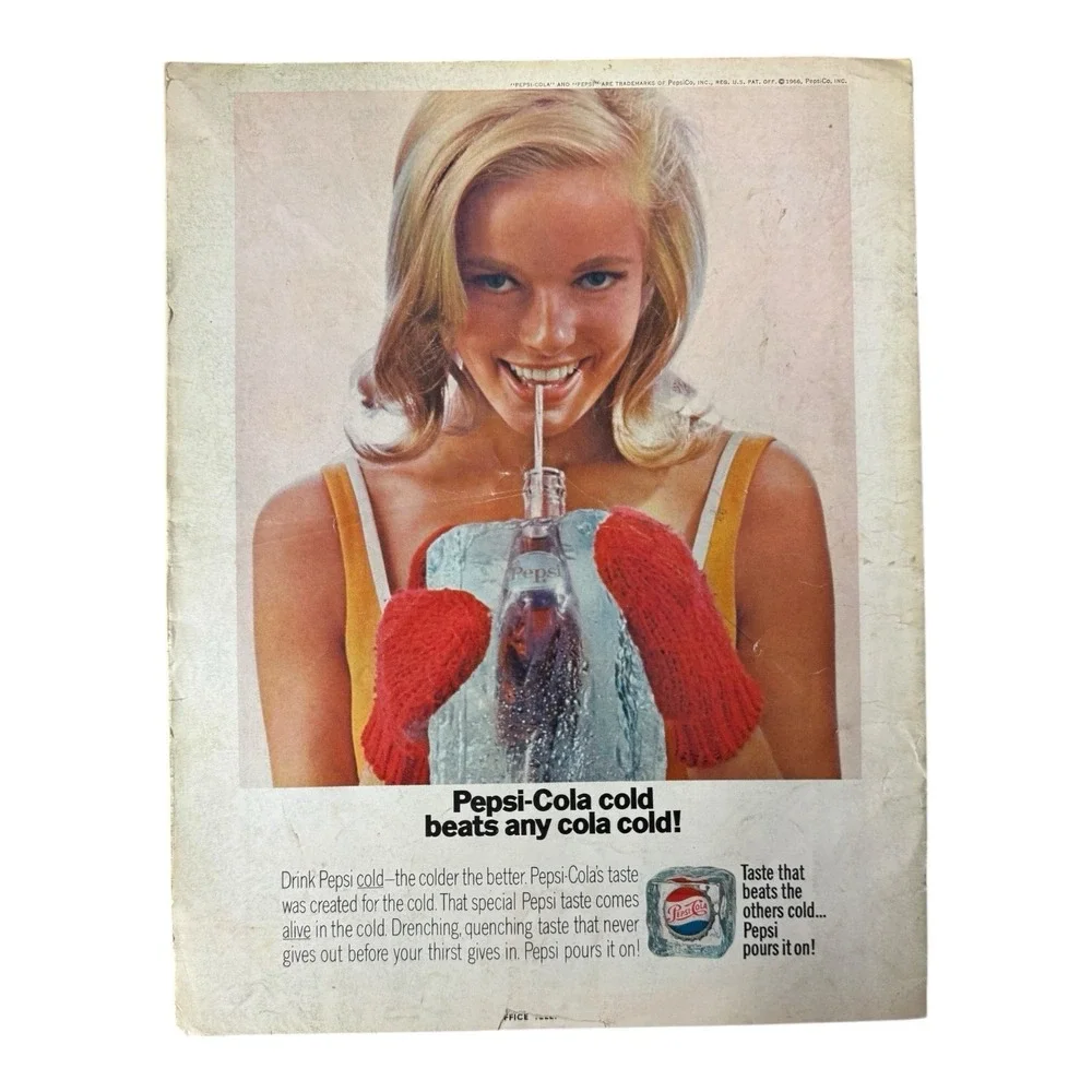 1967 9th Annual Daytona 500 Souvenir‎ Program - Mario Andretti Winner
